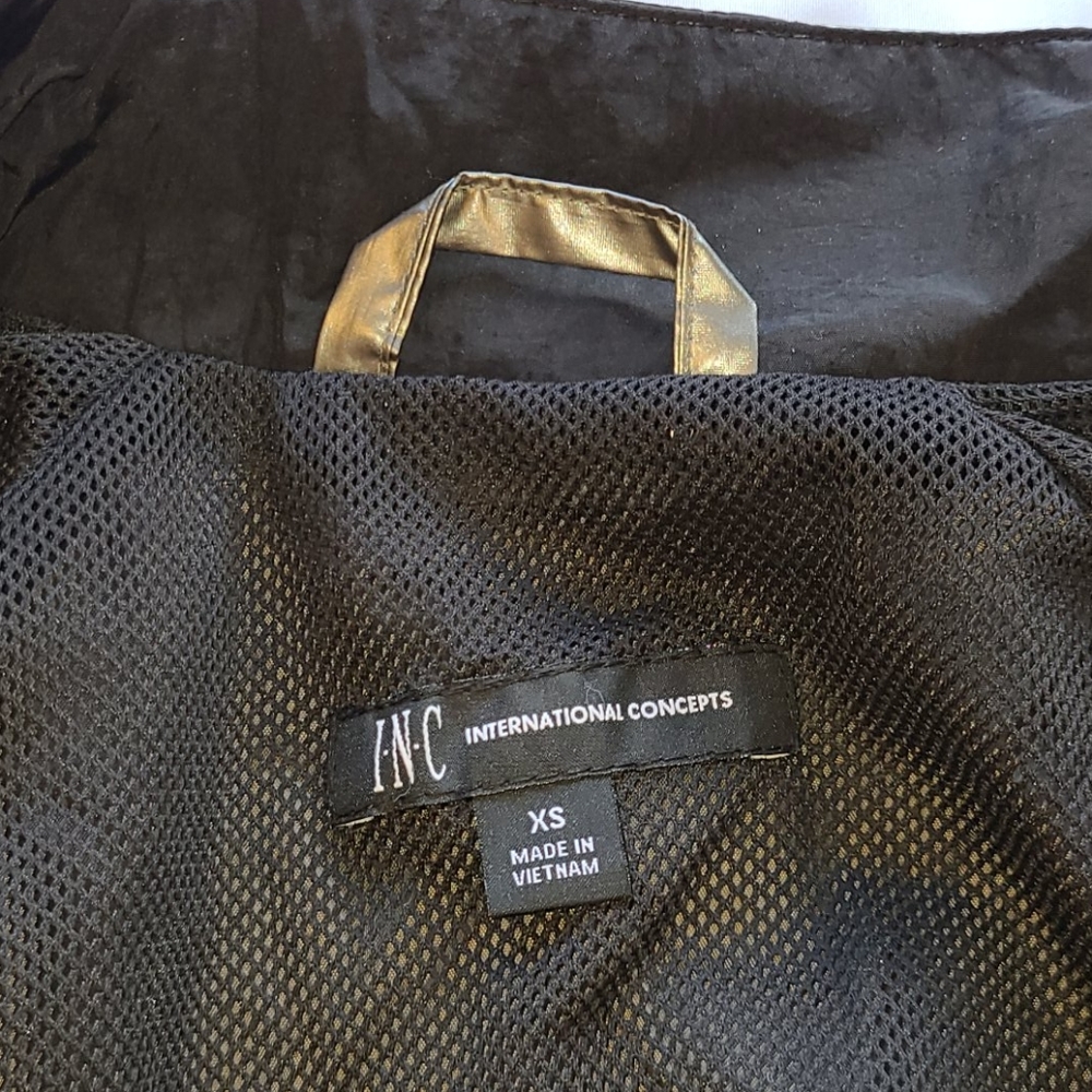 Inc brand windbreaker silver pink - Picture 13 of 16